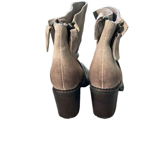 Sbicca Millie Women's Suede Leather Booties in Beige - Picture 4 of 16